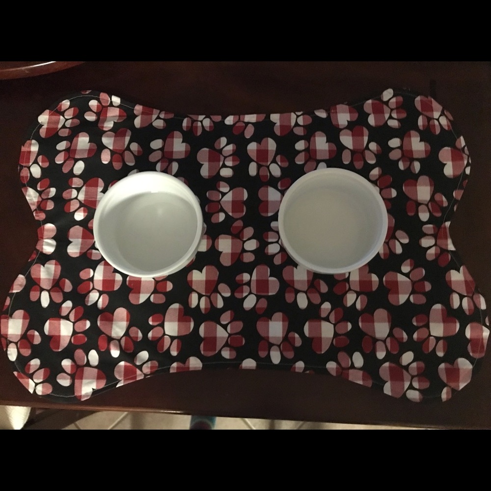 Dog or Cat Food Placemat